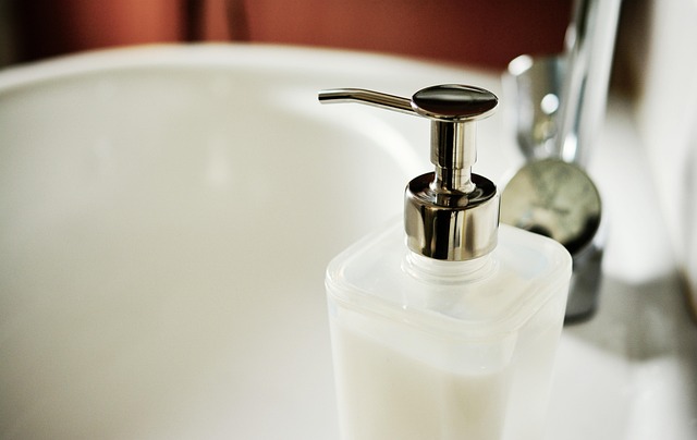 bathroom cleaning supplies organized